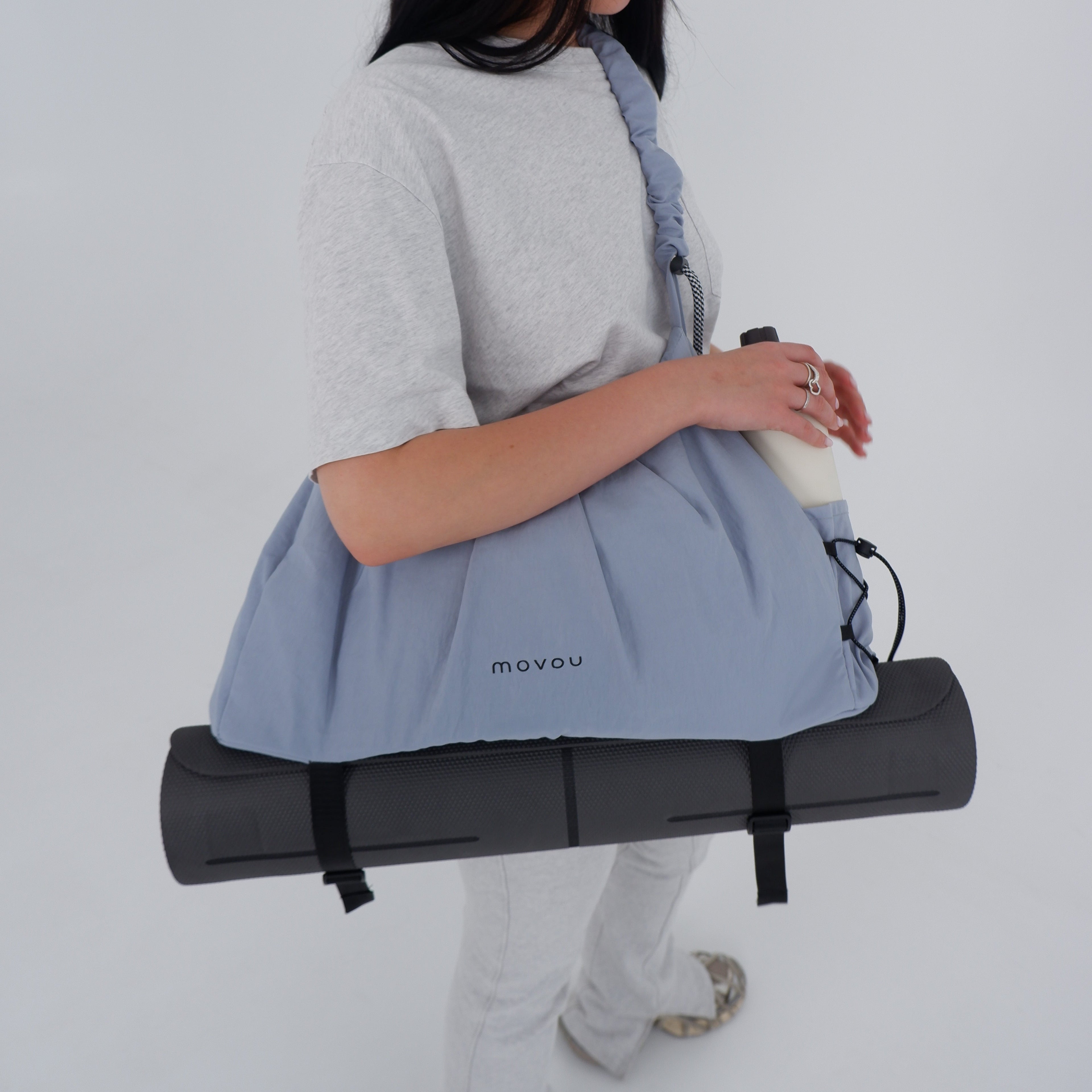 Movou in blue