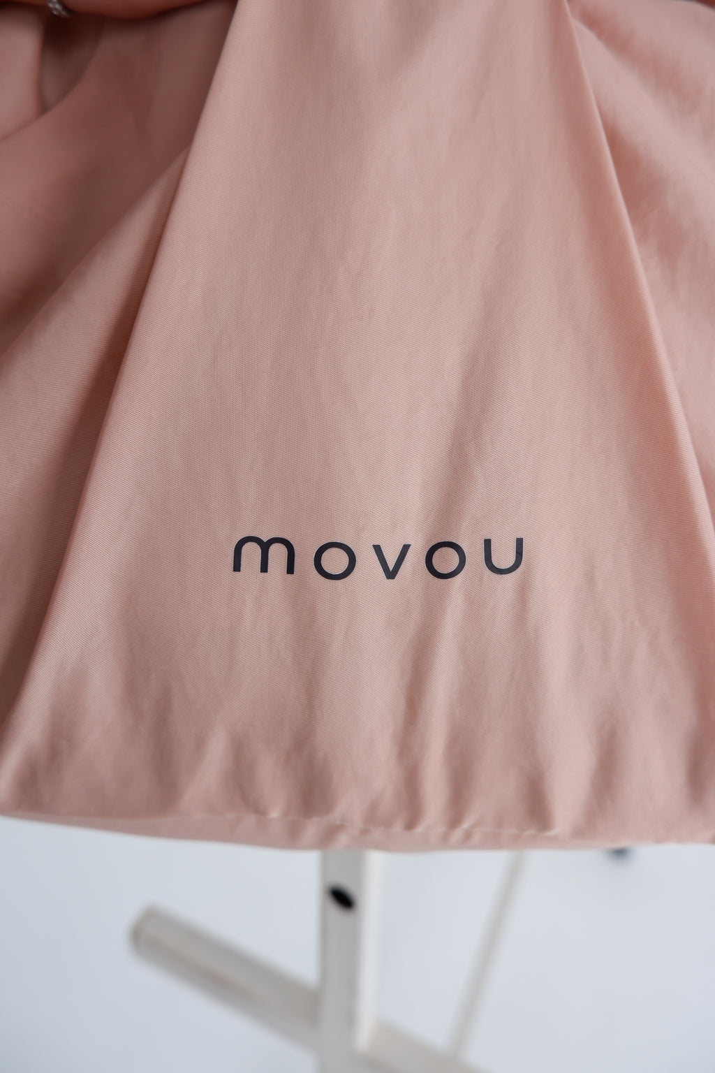Movou in pink